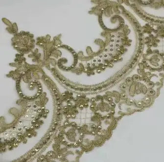 dentelle polyester blanc ajourée paillettes 22cm confection artisanat mariage erotique floral