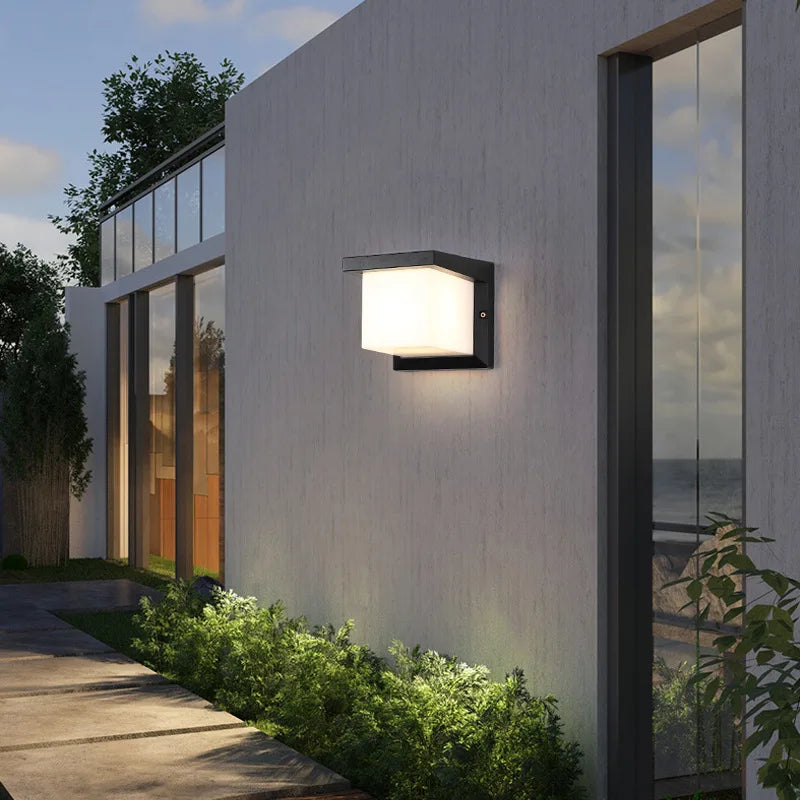 lampe murale moderne led ip65 étanche noir blanche éclairage extérieur jardin cloisonalley