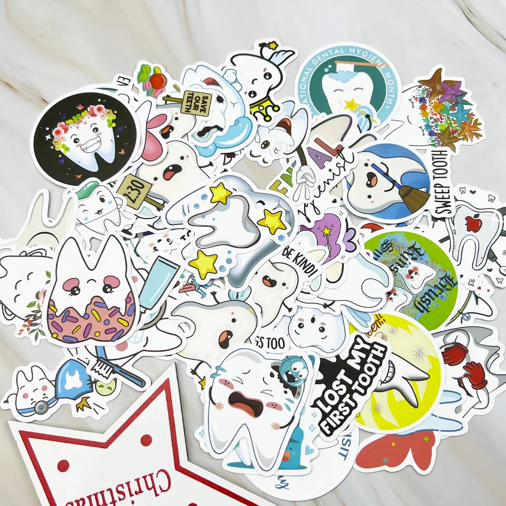 stickers cartoon dents souriantes animaux fleurs blanc rose vert bleu jaune orange rouge