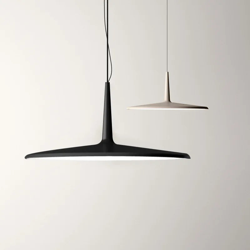 lampe suspendue moderne noir blanche contemporaine cuisine salon restaurant étude chambre balancelle