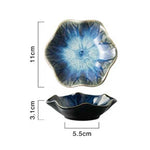 plateau bijoux céramique rose clair blanc bleu foncé motif floral moderne élégant anneaux boucles