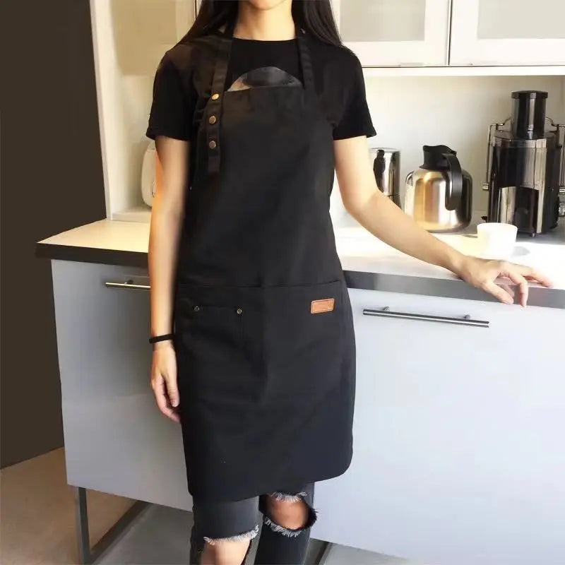 Tablier de cuisine kaki détaillé montrant la texture