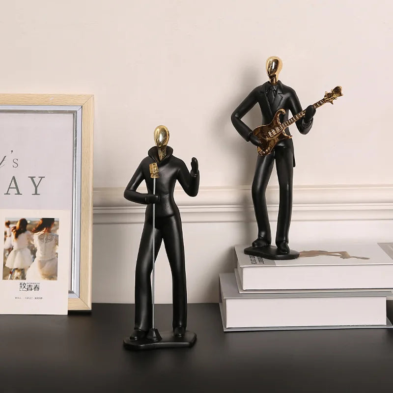 statue musicien moderne abstraite saxophone guitare noire décoration intérieure couple instrumental résine opaque base