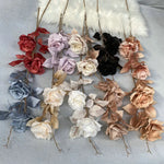bouquet artificiel roses classique décoration maison table blanc beige noir gris pale rose