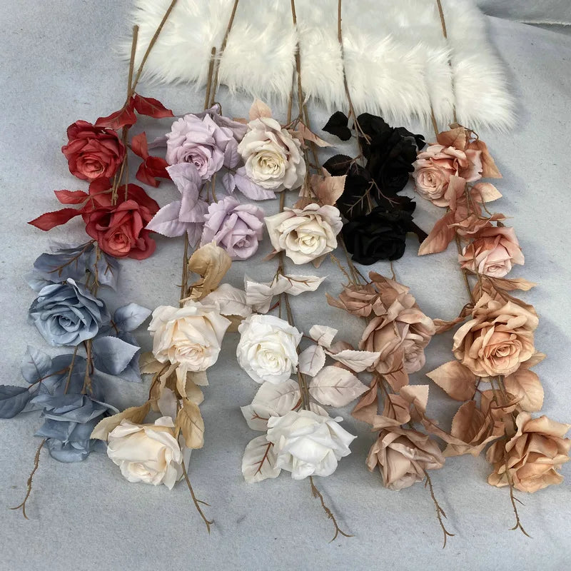 bouquet artificiel roses classique décoration maison table blanc beige noir gris pale rose