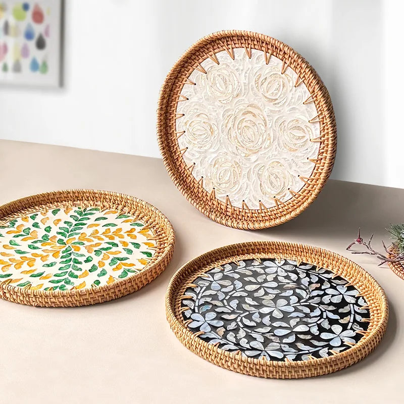 assiettes rotin naturel fleurs motifs floraux mosaïque traditionnel artisanal set deux