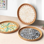 assiettes rotin naturel fleurs motifs floraux mosaïque traditionnel artisanal set deux