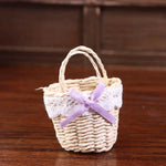 panier rotin tissé rubans dentelle rustique vintage décoration enfant jouet maison poupée