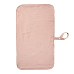 tapis langer bébé doux moderne imprimé léopard ours marron points noirs vert pastel roseclair