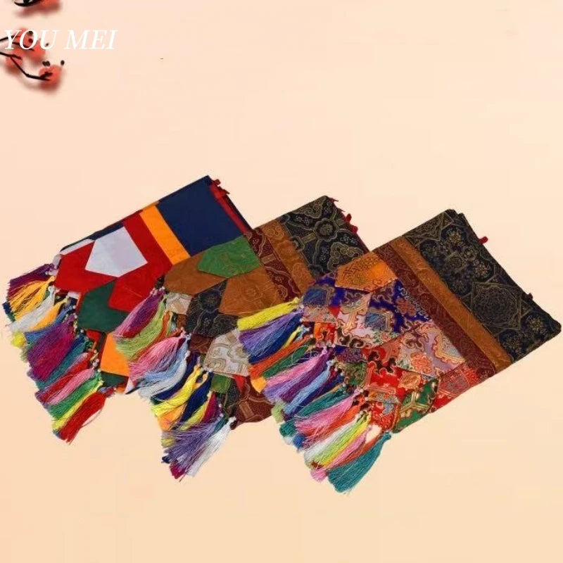 sac main patchwork brodé couleurs vives ethnique boho chic tassels multicolores
