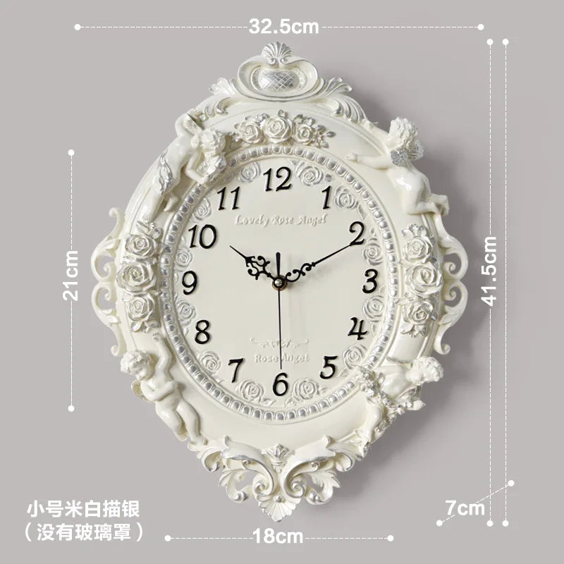 horloge murale baroque motif floral angelique blanc salon decoration aiguille quartz résine unique