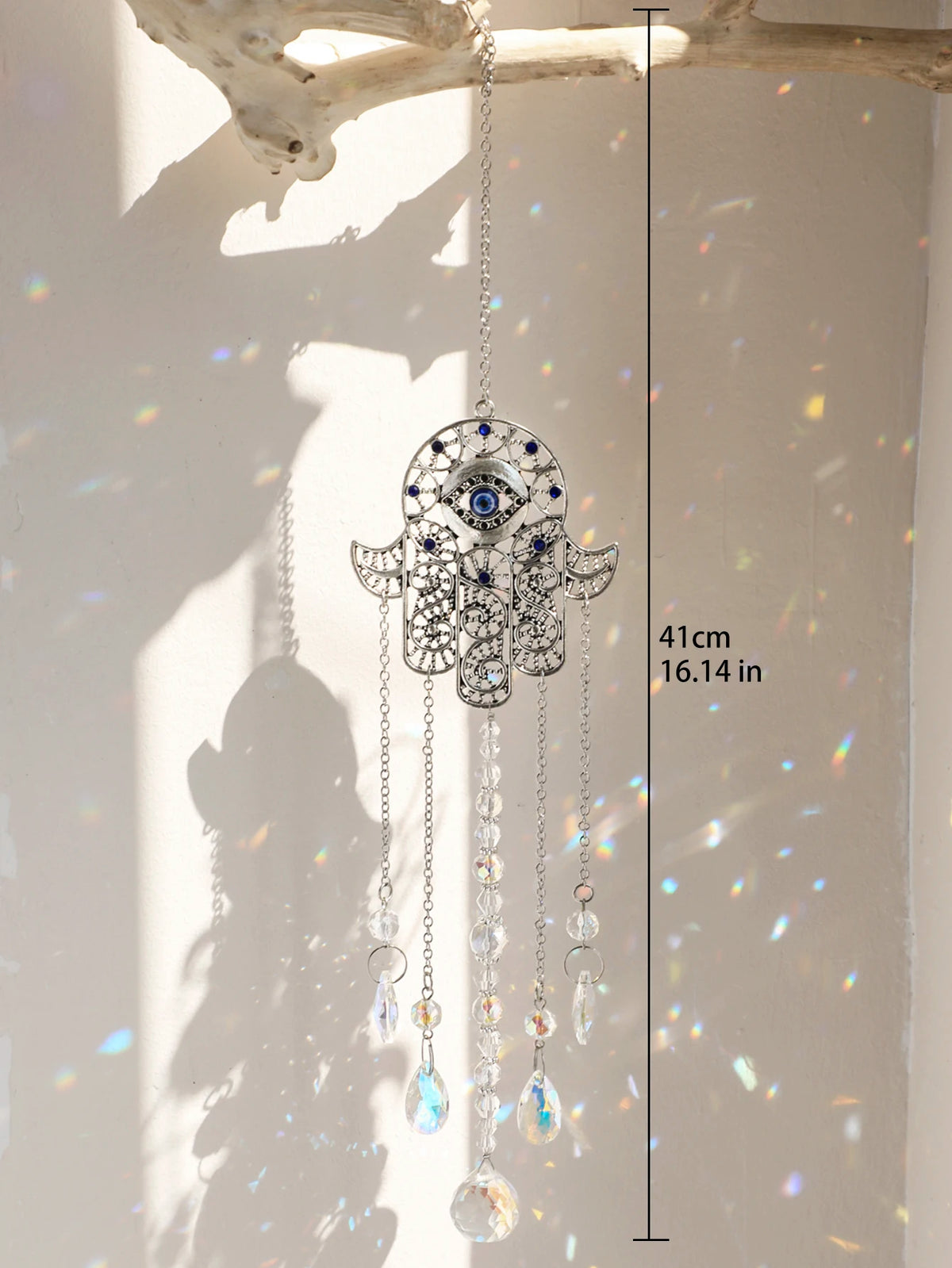 décoration jardin boho hamsa cristal prismes bleu argent transparent lumière capturante