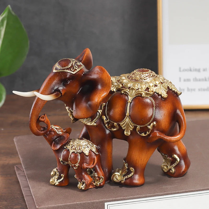 statue éléphant marron clair doré motifs ornements artisanat décoration intérieure chambre salon