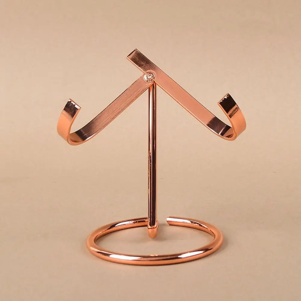 Support bijoux noir argent doré clips base circulaire moderne minimaliste salon respectueux environnement