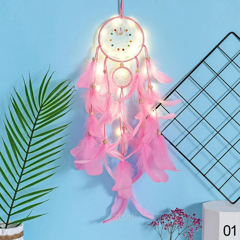 dreamcatcher bohème led plumes semi transparentes toile tissée colorées suspension