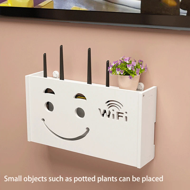 cache réseaux souriant wifi antennes décoration moderne blanc ventilation grille