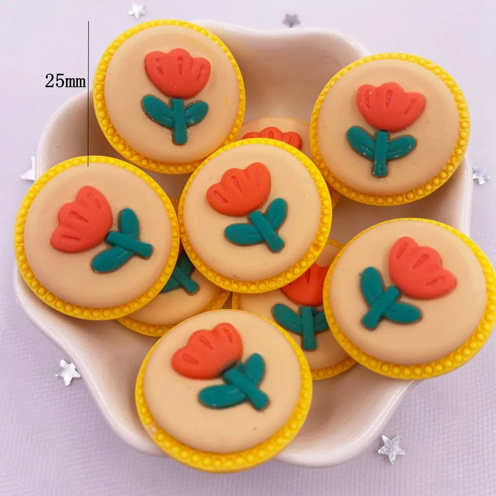 peinture résine kawaii biscuits décorés fleurs stylisées couleurs vives décorative enfantine bricolage scrapbooking
