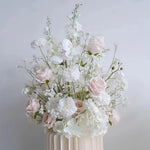 arrangement floral artificiel blanc romantique mariage roses orchidées gypsophile 80cm 40cm vase crème