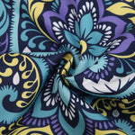 housses coussin imperméables motif floral moderne adhésif bleu violet jaune blanc