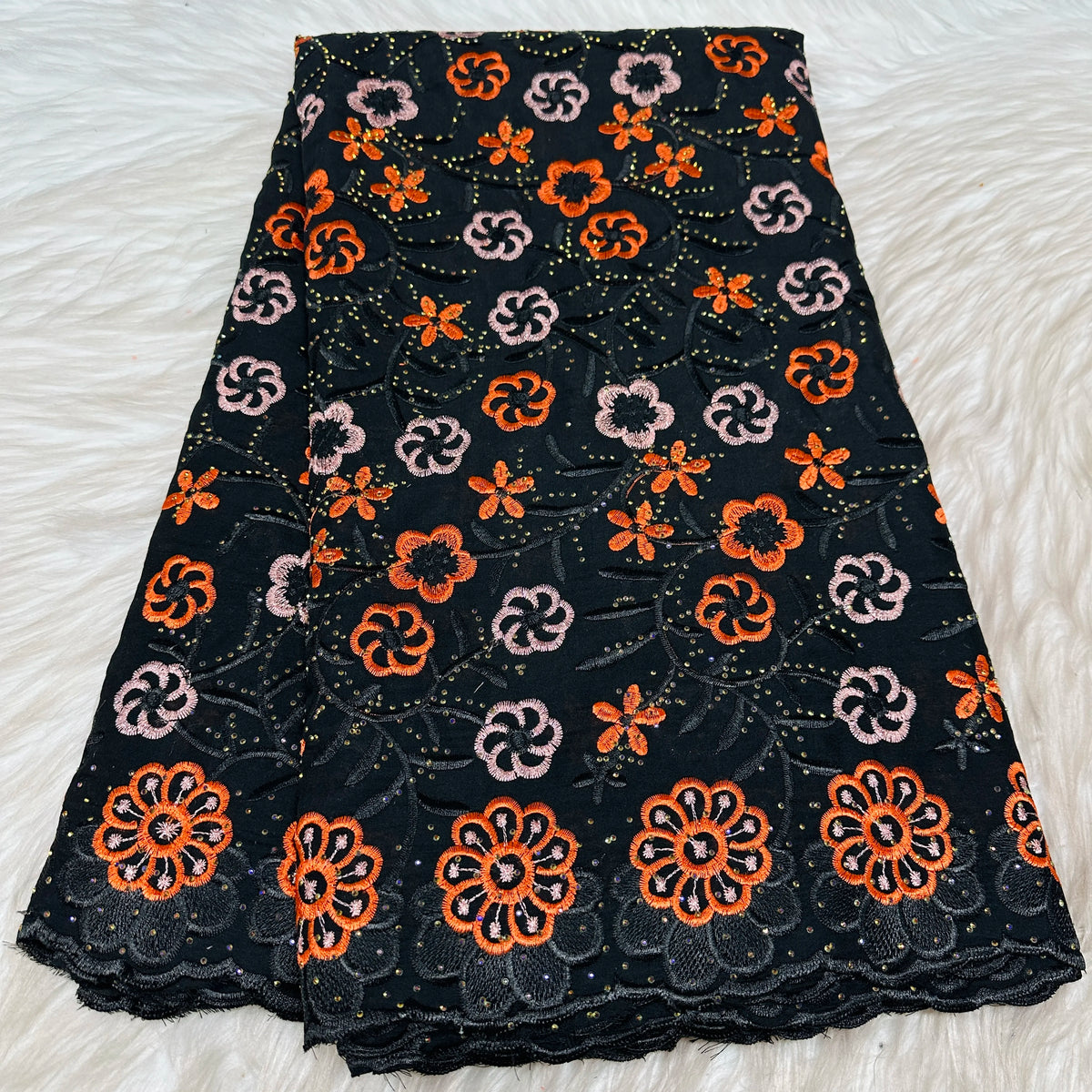 tissu dentelle coton brodé fleurs motif broderie africaine voile suisse vêtement élégant