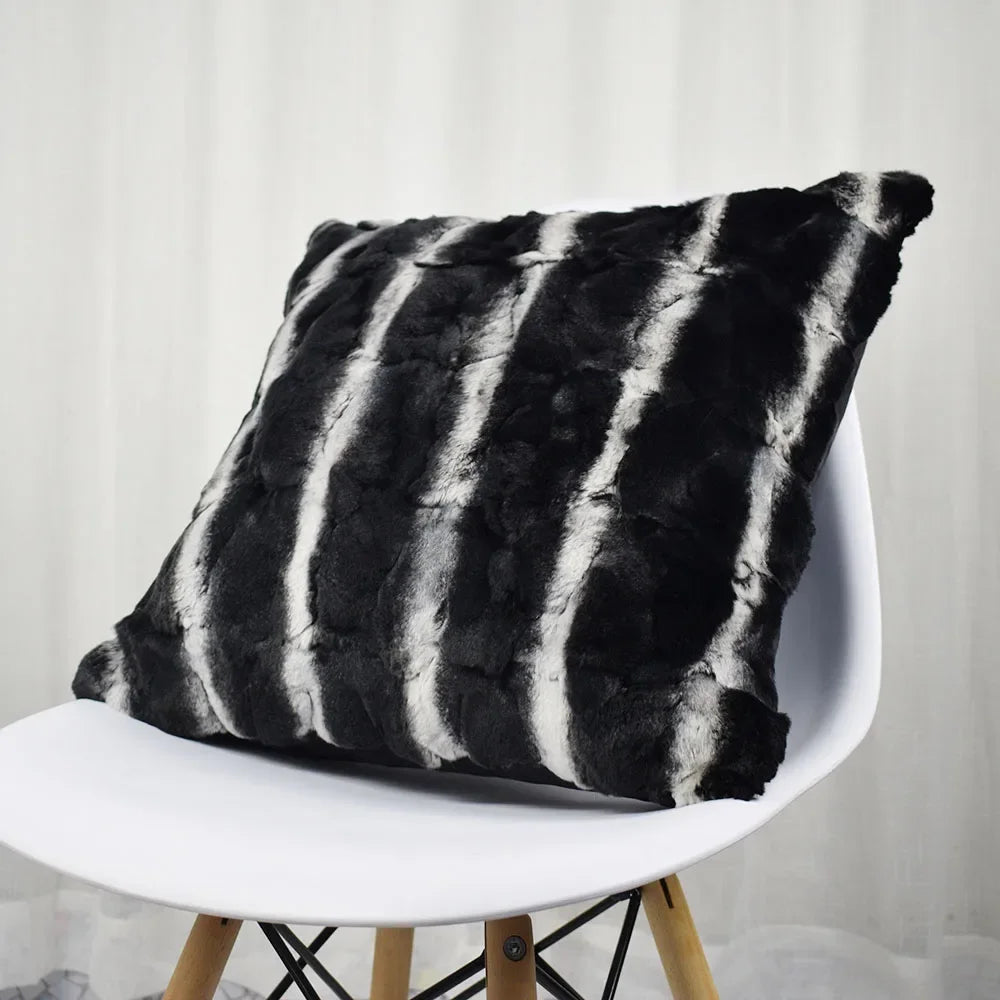 coussin patchwork fourrure lapin rex beige marron moderne sans rembourrage