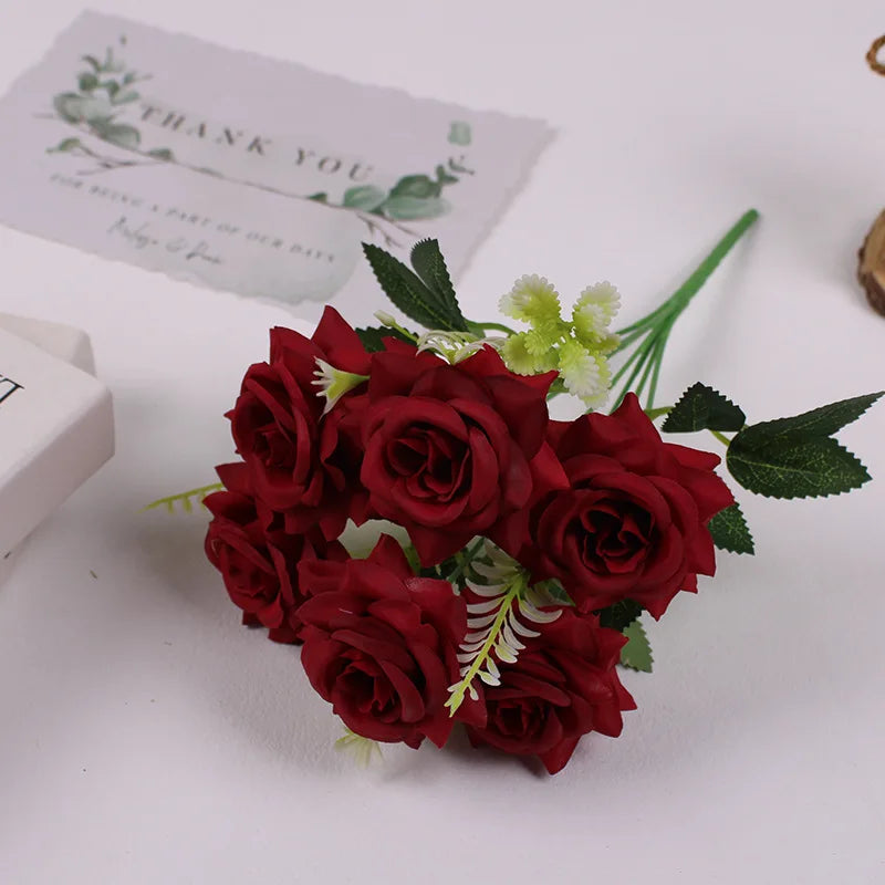 décoration intérieure bouquet artificiel roses soie classique blanc violet noir