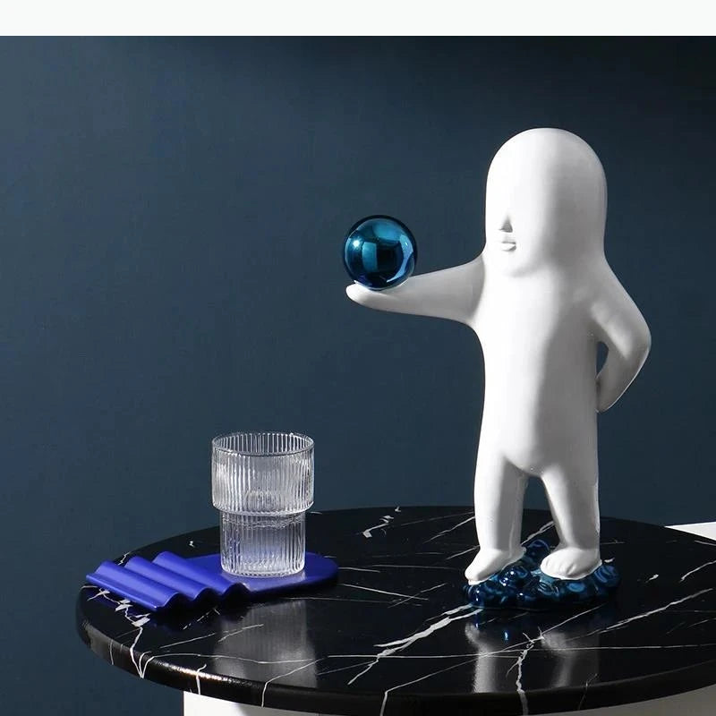 statue contemporaine ornement décoration noir blanc bleu matière organique