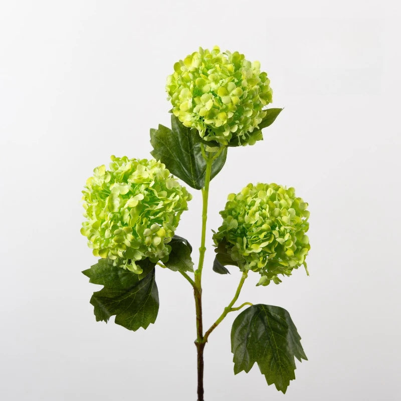 décoration intérieure bouquet artificiels hortensias soie violet rouge bleu vert minimaliste mariage anniversaire