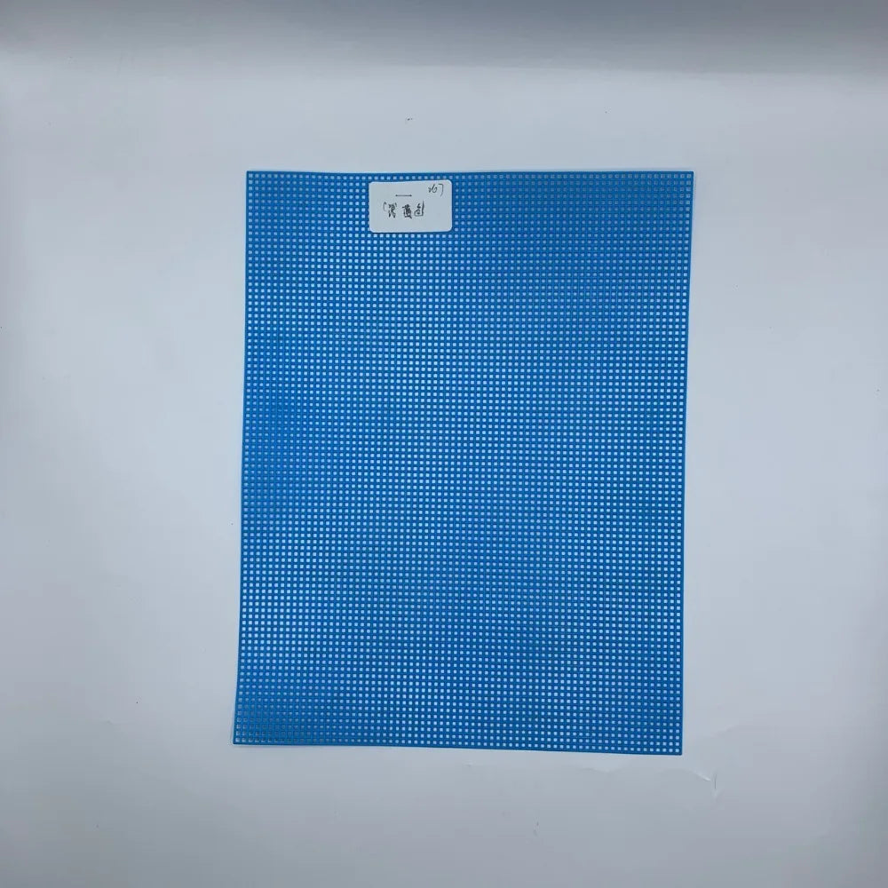 tissu broderie grille points réguliers noir blanc bleu brun peinture décoratif utilitaire