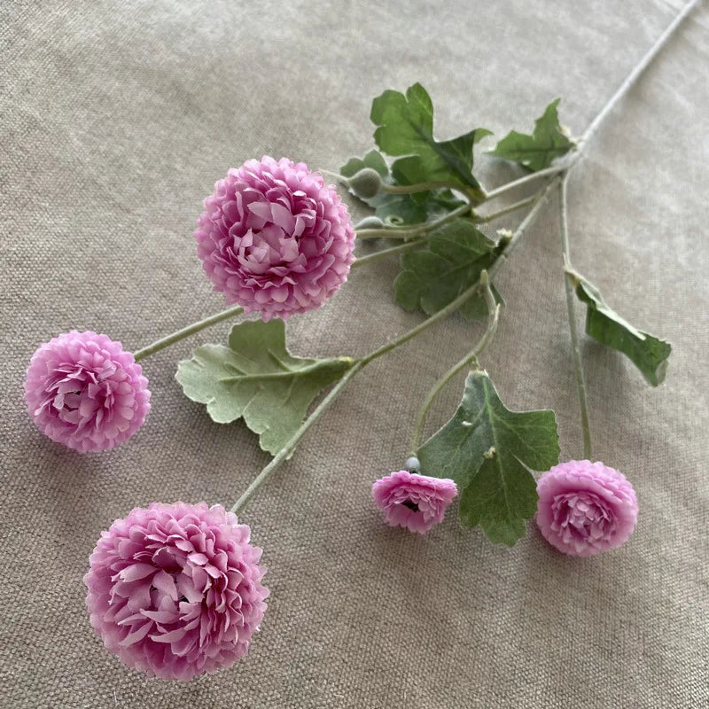 décoration intérieure bouquet artificiel fleurs chrysanthèmes feuilles vertes moderne or rose violet