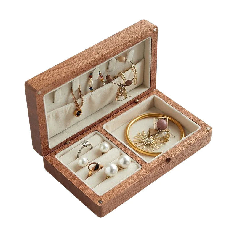 boîte bijoux bois foncé tissu doux élégante colliers boucles doreilles bagues bracelets