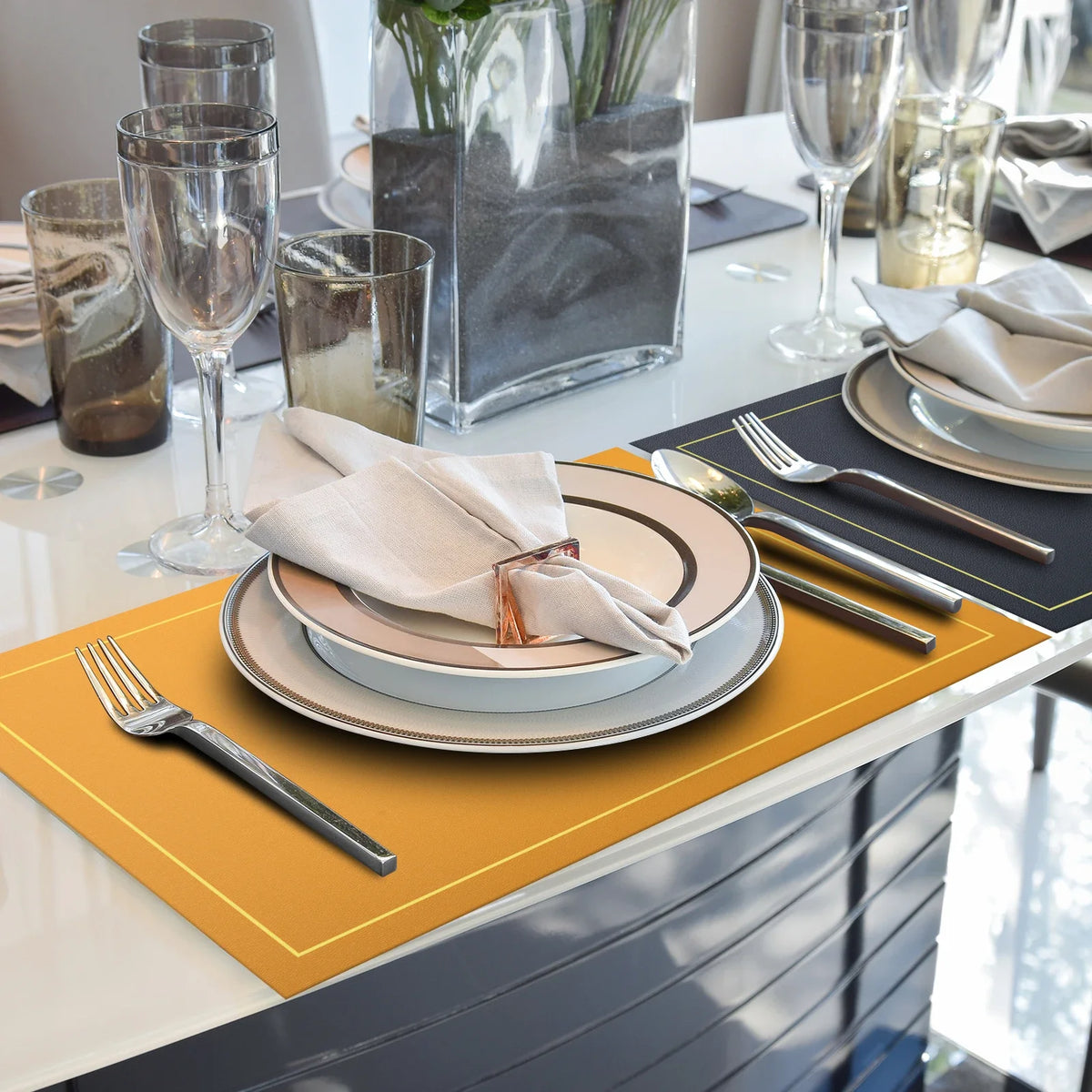 tapis table modernes jaune bleu marine imperméables résistants chaleur essuyables doubles faces set