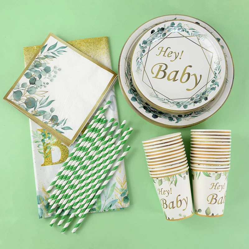 assiettes jetables anniversaire enfant vert doré hey baby guirlande feuilles textes festifs verres serviettes