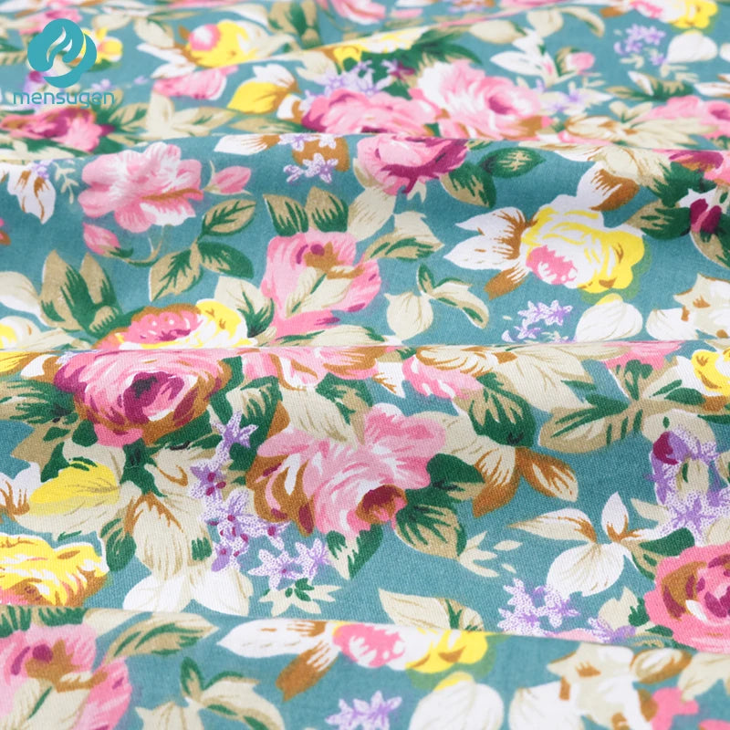 tissu coton imprimé fleurs vintage rose blanc vert couture patchwork quilting drap bébé coussins