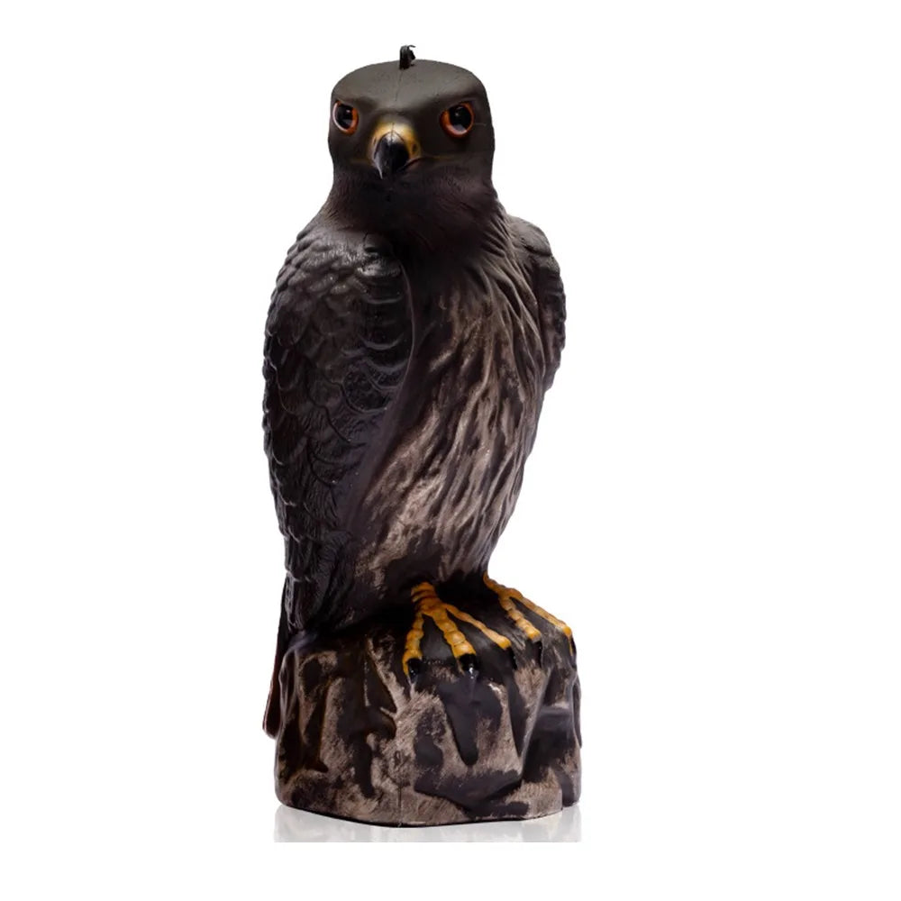 statue oiseau rapace plumes marron gris jardin intérieur décoration animale réalisteextérieur