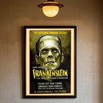 affiches vintage films horreur personnages illustrations noir blanc décor maison salon chambre