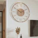 horloge murale moderne bois grainé transparente beige clair minimaliste chiffres fleurs fruits
