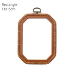 Cadre broderie bois marron texture naturelle classique boucle métallique hexagonal octogonal rectangle square
