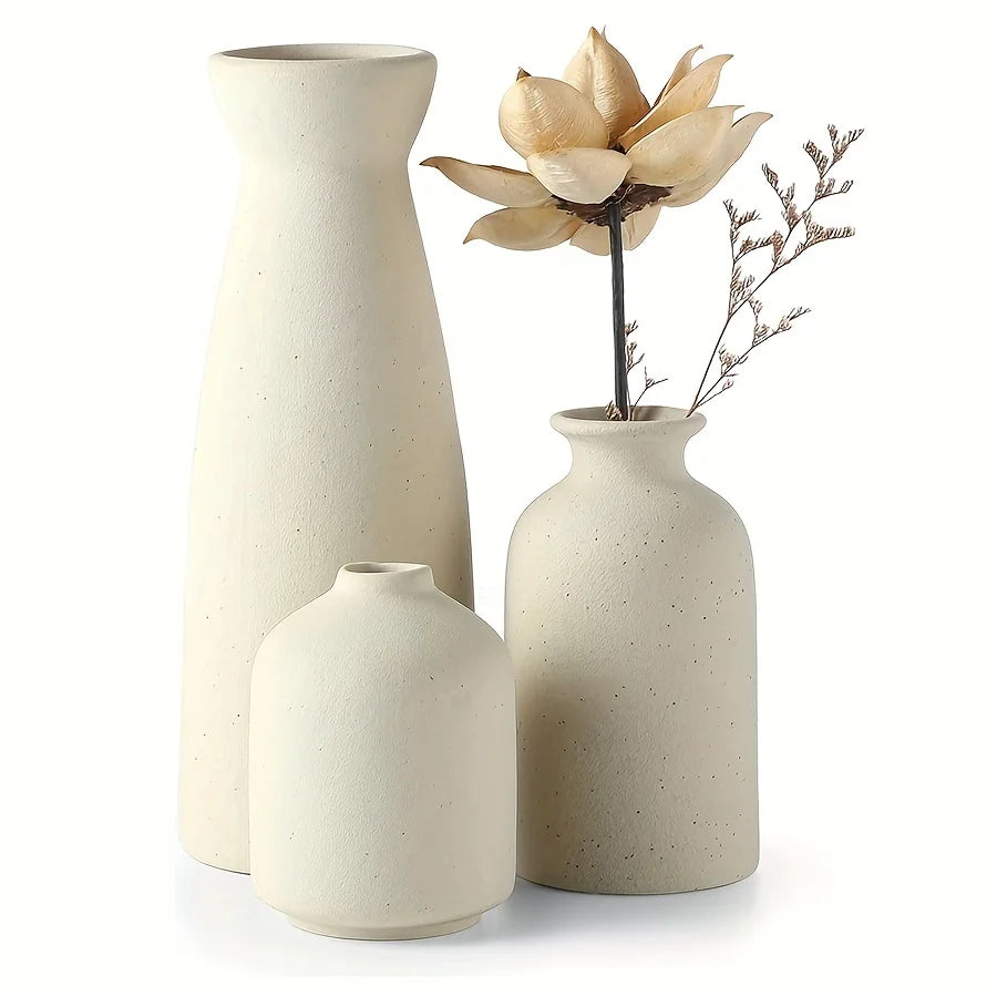 vases céramique crème noir minimaliste japonais zen fleurs séchées branches sèches lotus cônes pin