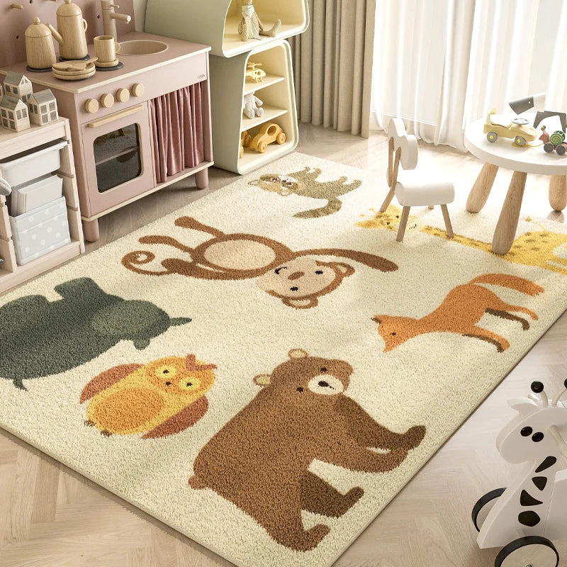 Un tapis ludique et coloré avec des motifs animaux, parfait pour une chambre d'enfant accueillante et joyeuse.
