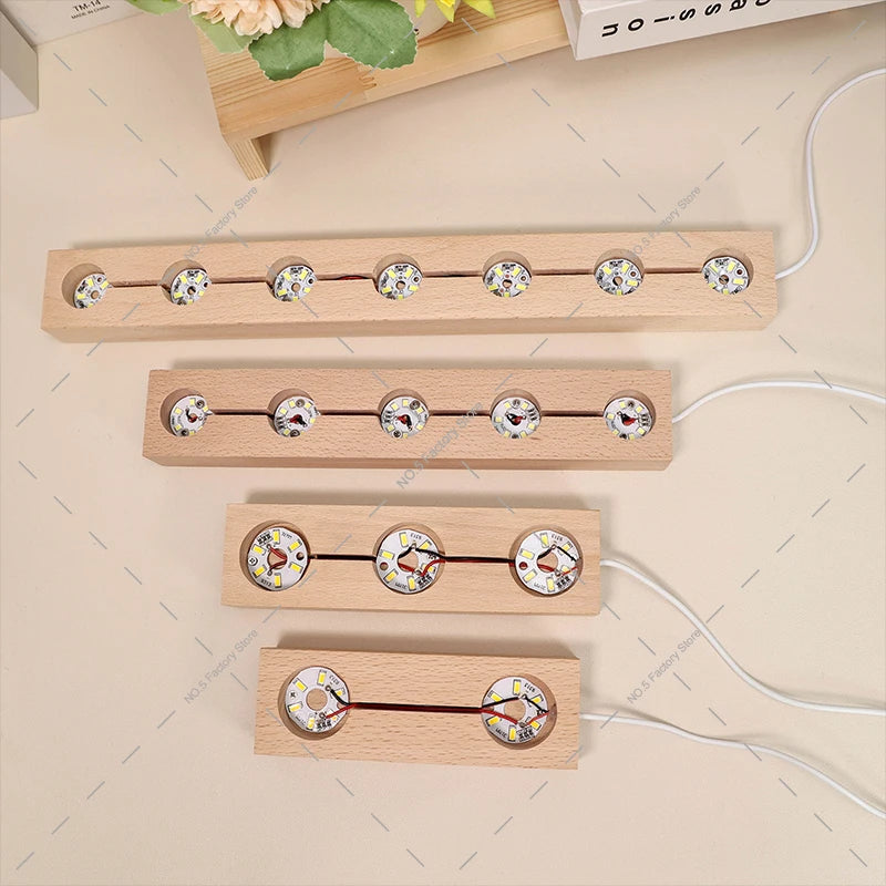 lampe led bois étoiles dorées couleurs chaudes socle minimaliste diy usb