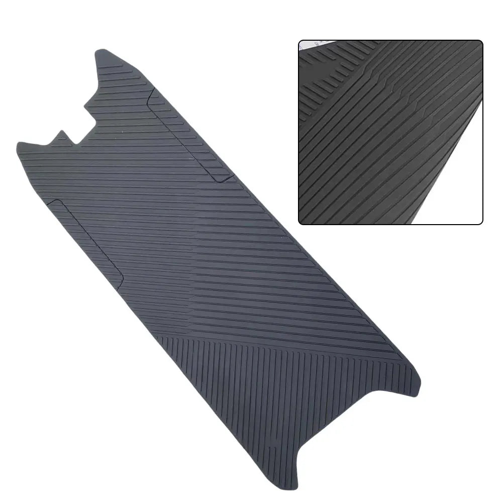 tapis antidérapant silicone noir protection planche scooter moto électrique 19cm 51cm texturé industriel