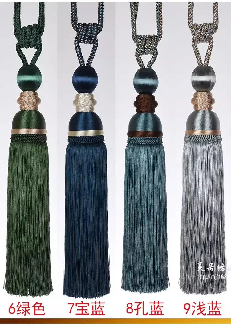pompons rideau vert bleu beige tissu uni brillant classique élégant anneaux métalliques deux pièces