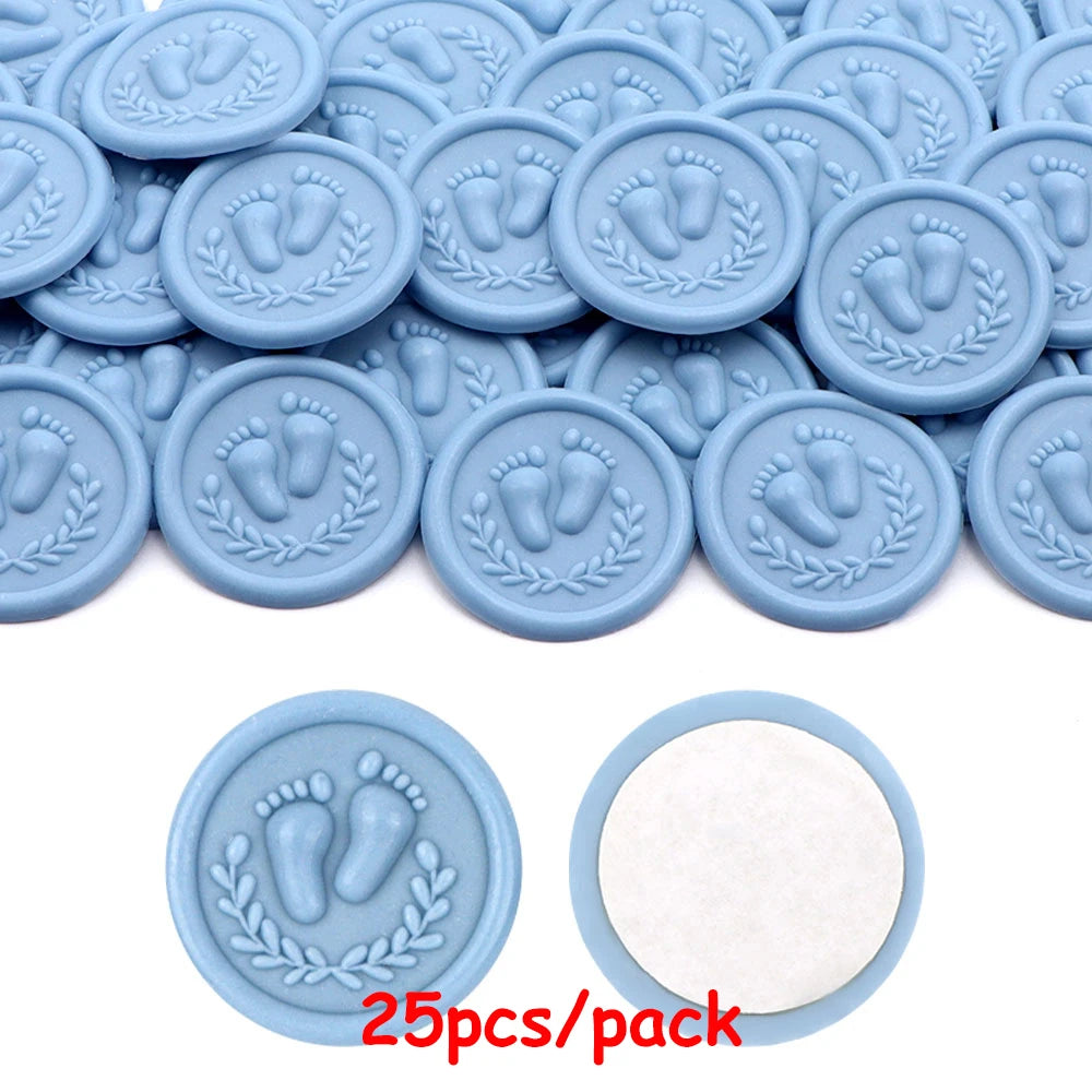 timbres cire classiques adhésifs blanc bleu doré rose feuilles empreintes pieds roses enveloppes cartes