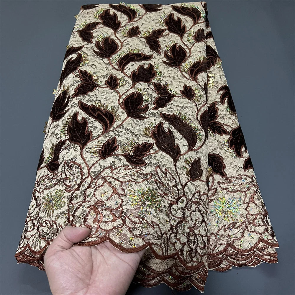 tissu dentelle violet noir rose fleurs feuilles paillettes broderie cérémonie mariage haut qualité 130cm
