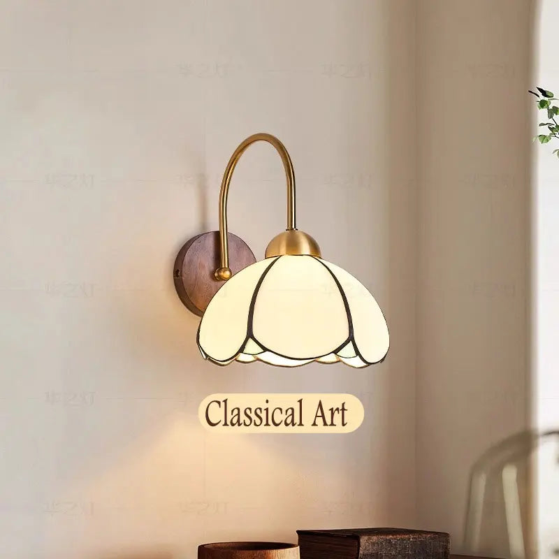 Lampe murale art nouveau or blanc bleu clair motif floral translucide chambre salon cuisine