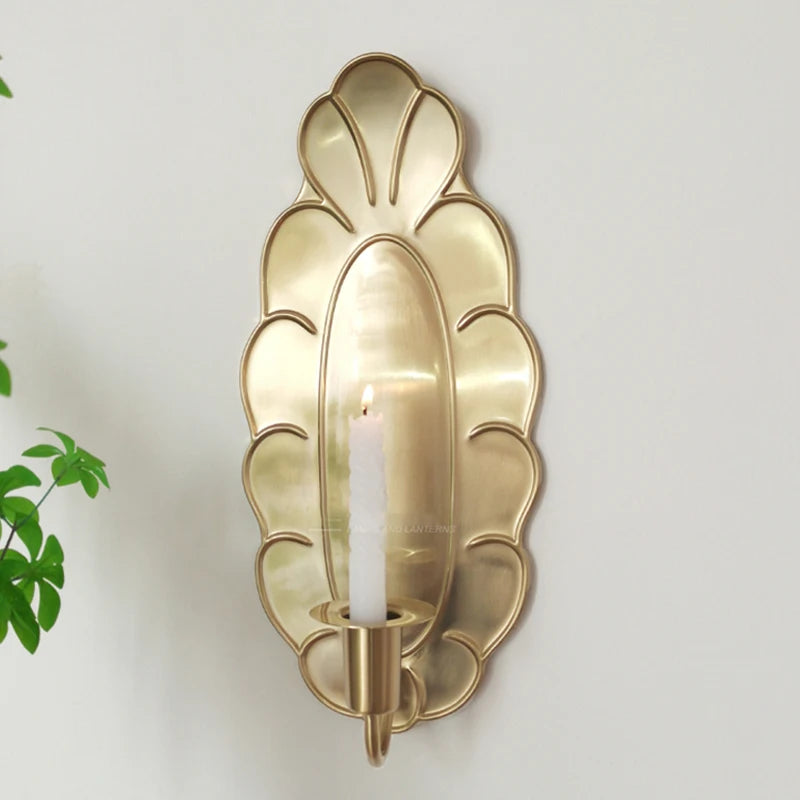 bougeoir mural classique feuilles stylisées argenté doré bougie blanche decoration salon chambre