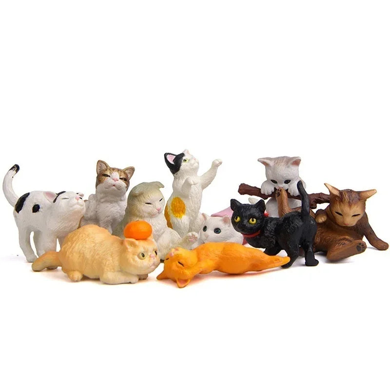 figurines chats blanc noir orange miniature jardin décoration maison taches rayures pastorales réaliste