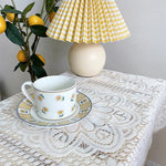 nappe dentelle motif floral table decoration crème rustique vintage mariage festivité chambre deco