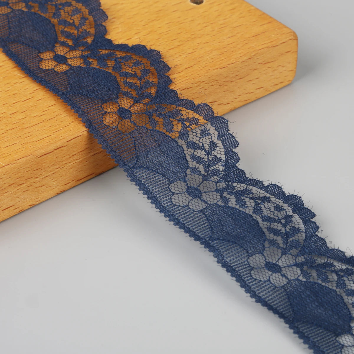 ruban dentelle polyester 4cm large rose clair bleu rouge violet noir mariage décoration diy